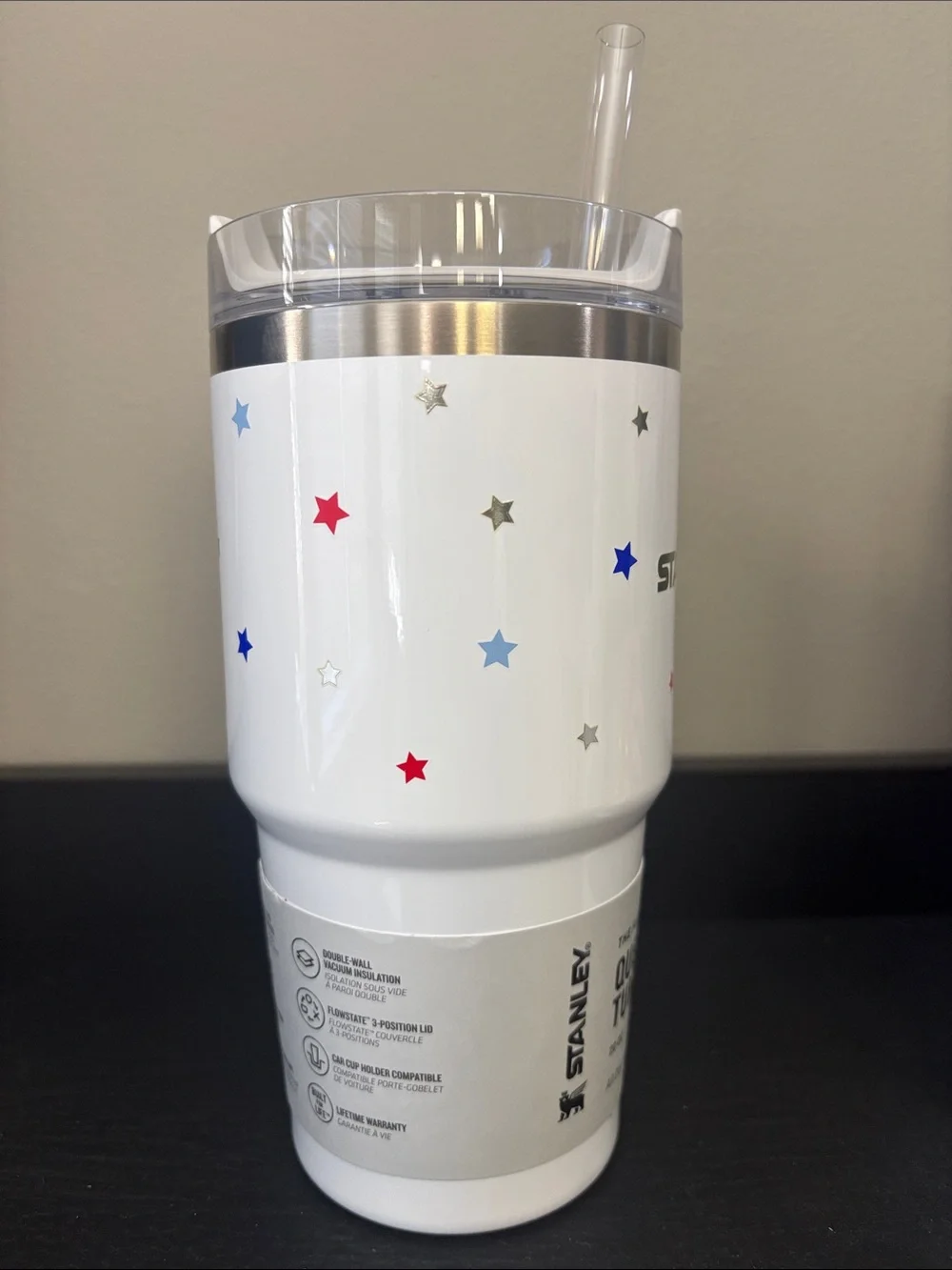Stanley White with stars 20oz travel mug - Picture 5 of 7